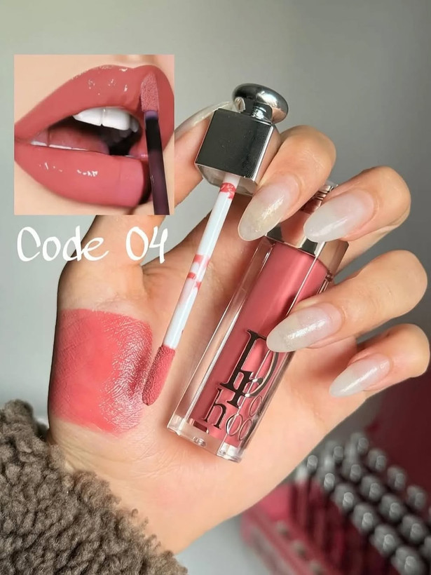 رژ مایع طرح دیور