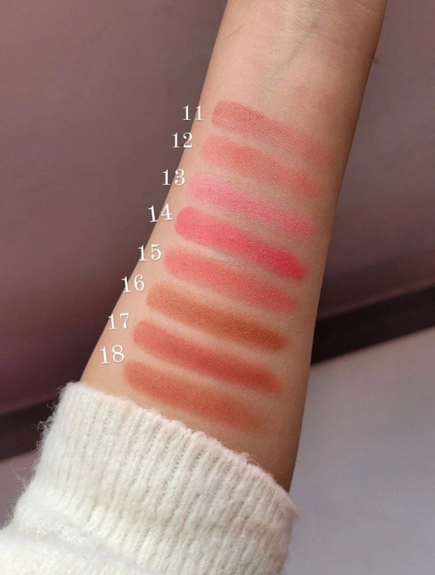 رژگونه پودری مهرونا